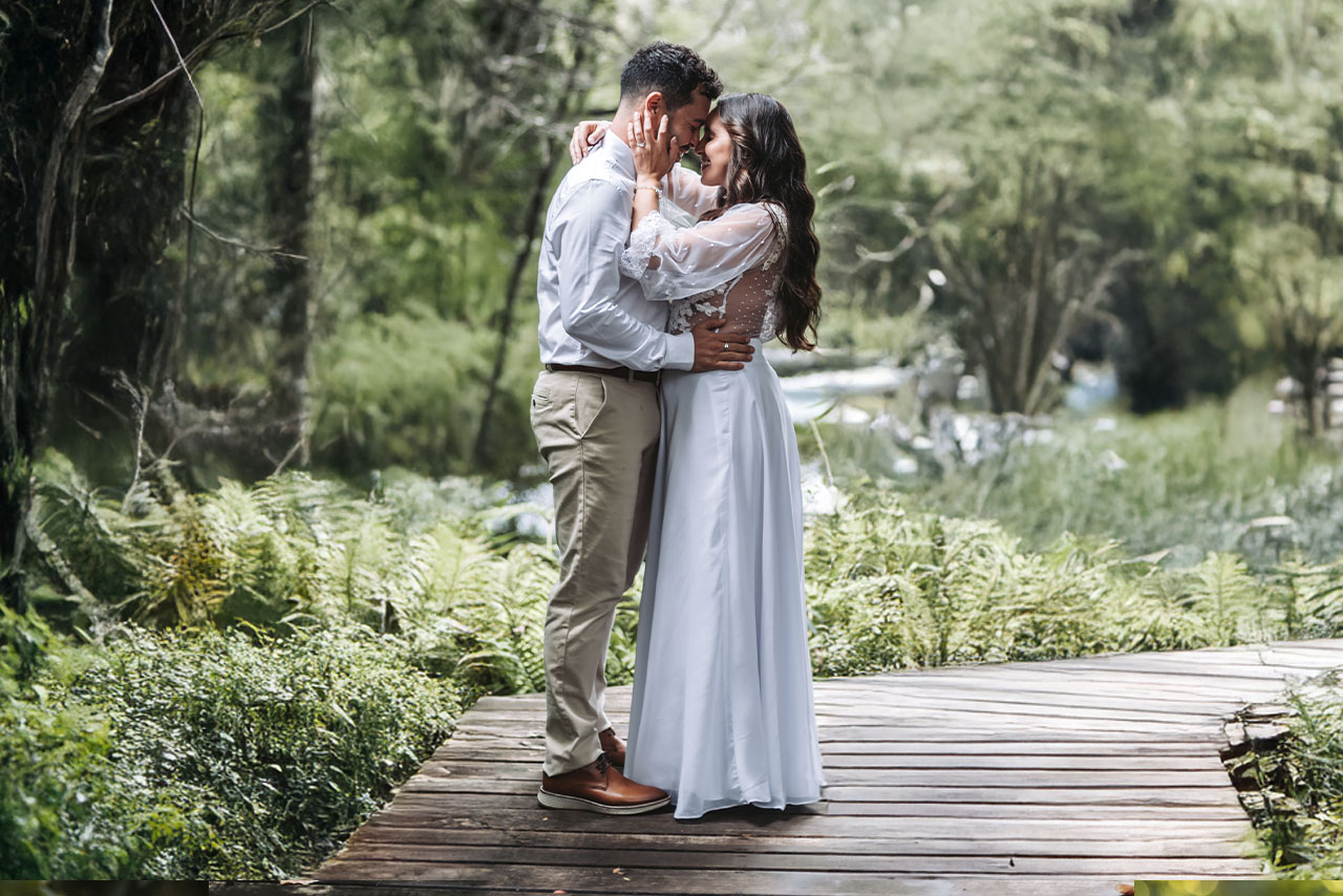 Andre y Pablo matriomonio en el rio